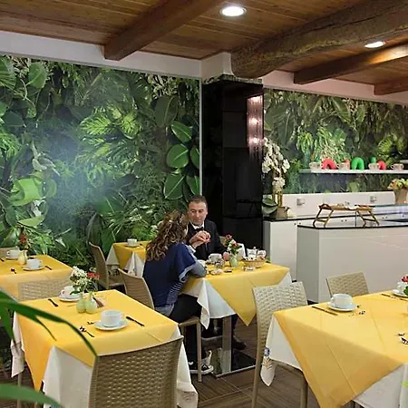 Diffuso - Il Poggetto Tra Urbino & San Marino Hotel 5*