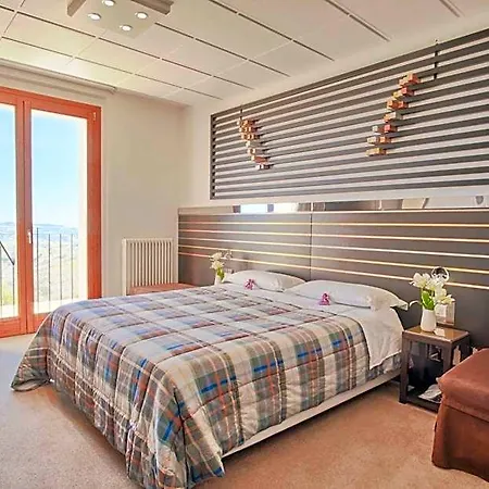 Hotel Diffuso - Il Poggetto Tra Urbino & San Marino 5*