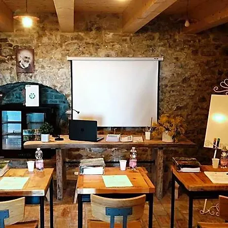 Diffuso - Il Poggetto Tra Urbino & San Marino