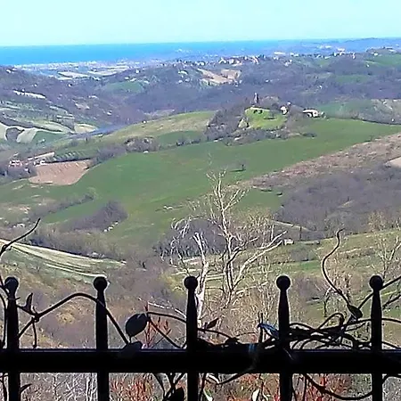 Diffuso - Il Poggetto Tra Urbino & San Marino