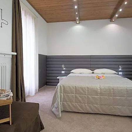 Diffuso - Il Poggetto Tra Urbino & San Marino Hotel